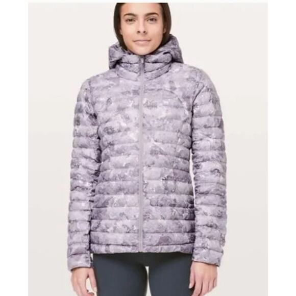 Lululemon Athletica Goose Down Packable Hooded Jacket Size 10 Pack It Down Again